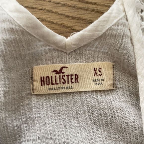HOLLISTER • size xtra small white lace tank • - Picture 5 of 7